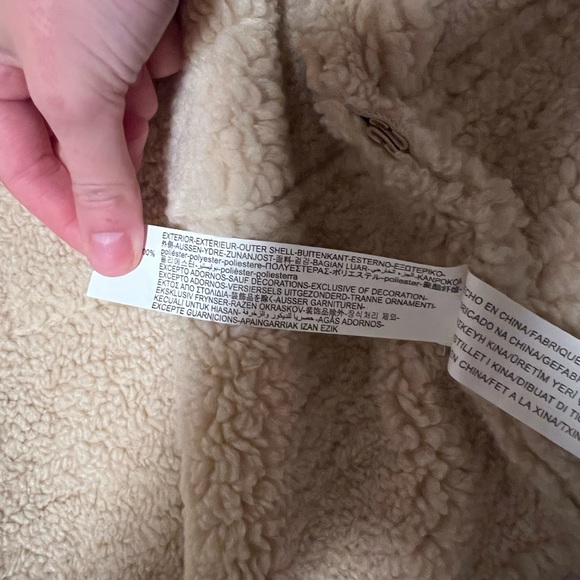 NWOT Stradivarius Faux Shearling Oversized Coat - Picture 4 of 7